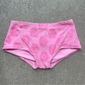 NWOT Frankie’s Bikinis X Hailee Steinfield Pink Flower Terrycloth Bikini Bottoms